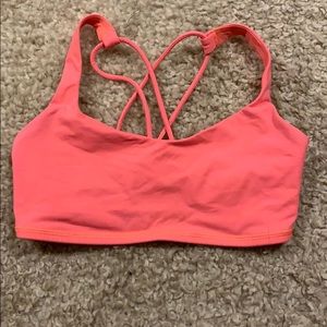lululemon free to be bra: size 6
